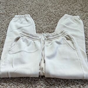 Abercrombie Cream jogger Sweatpants